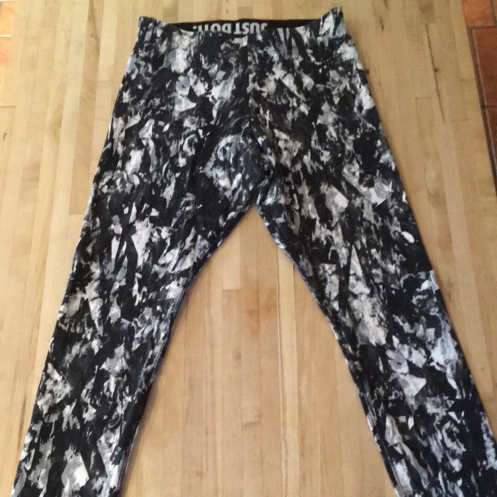 Nike leggings